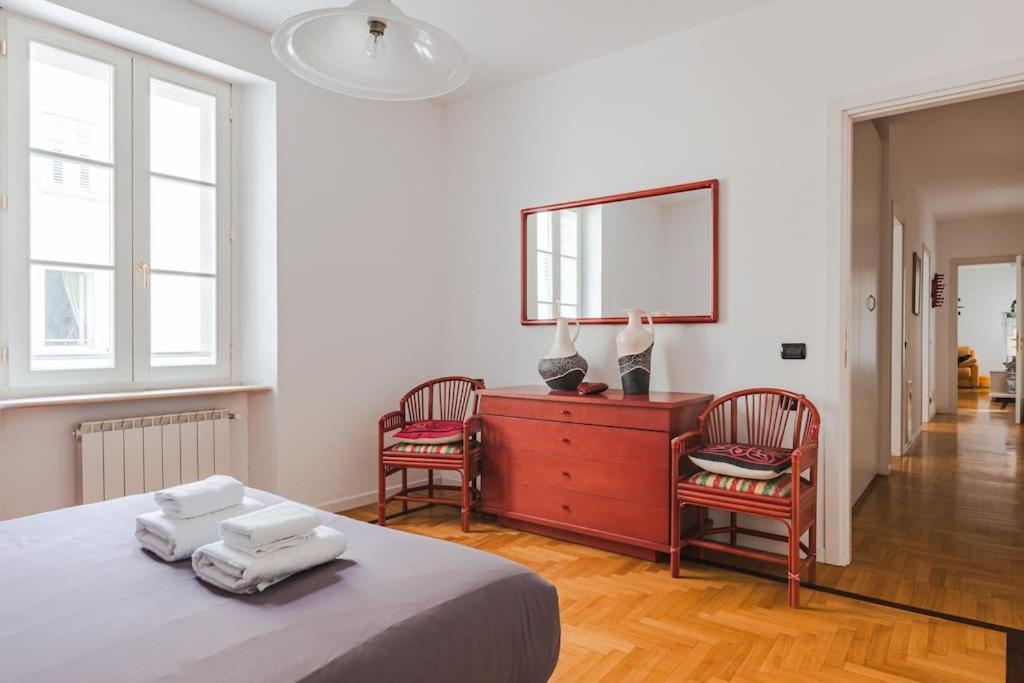 Piazza Unita Central Apartment Трієст Екстер'єр фото
