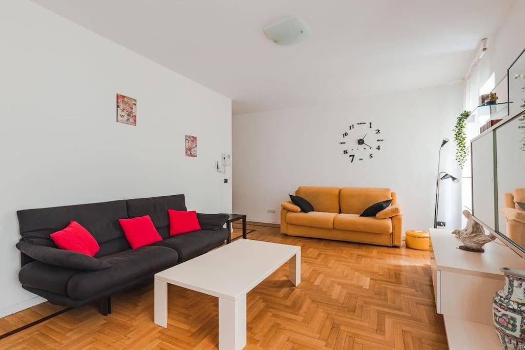 Piazza Unita Central Apartment Трієст Екстер'єр фото