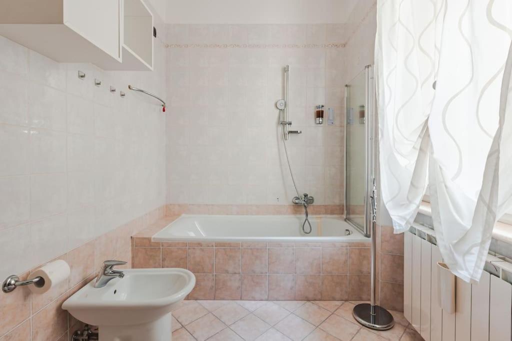 Piazza Unita Central Apartment Трієст Екстер'єр фото